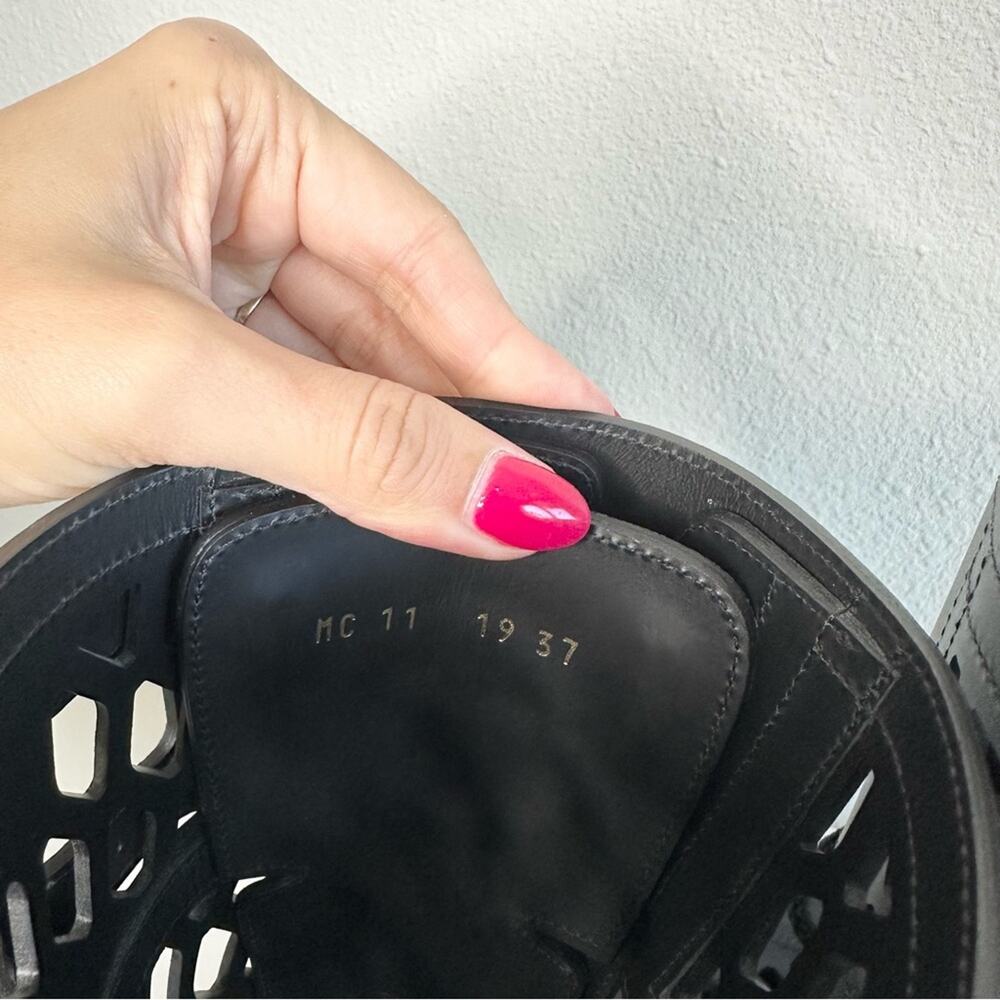 Christian Dior Laser Cut D Trap Boots Black Leather Size 37 - Picture 8 of 14